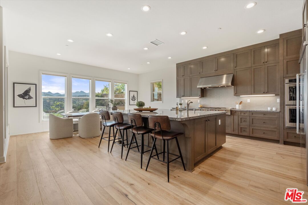 11919 Ancona Way Porter Ranch, CA 91326 - Photo 8 of 47