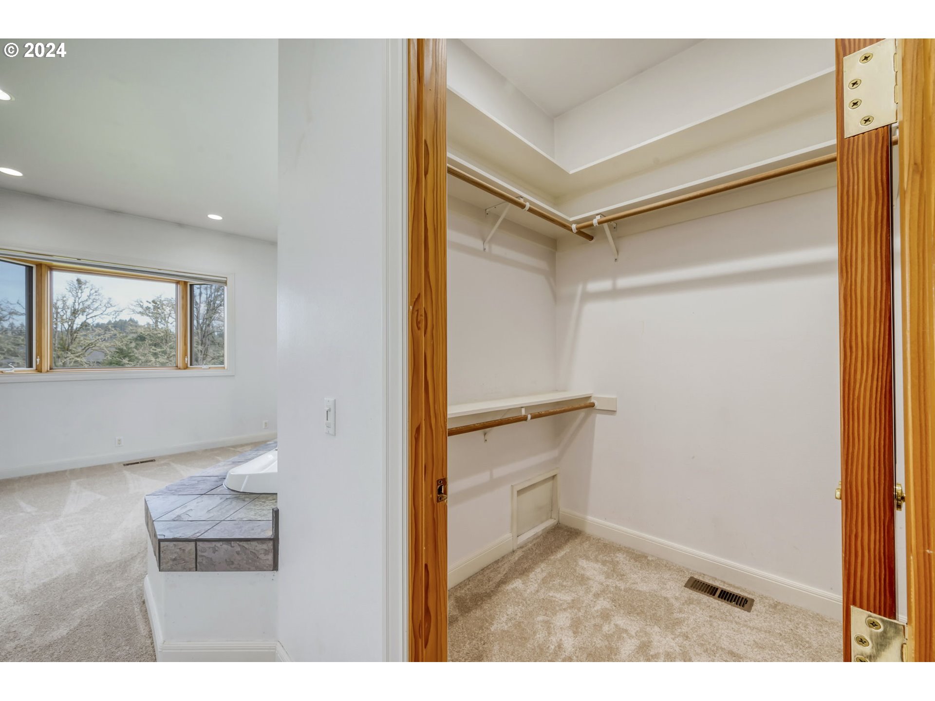 35741 Spring Hill Road Creswell, OR 97426 - Photo 26 of 47 a house view with a wooden floor