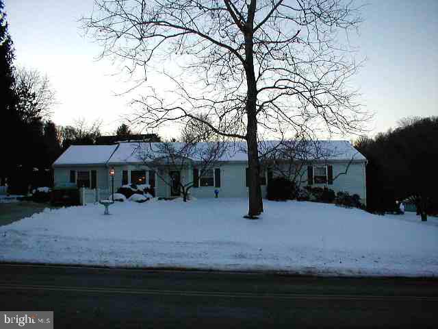 1724 Miller Road Hummelstown, PA 17036 - Photo 1 of 6 Gallery Image 1