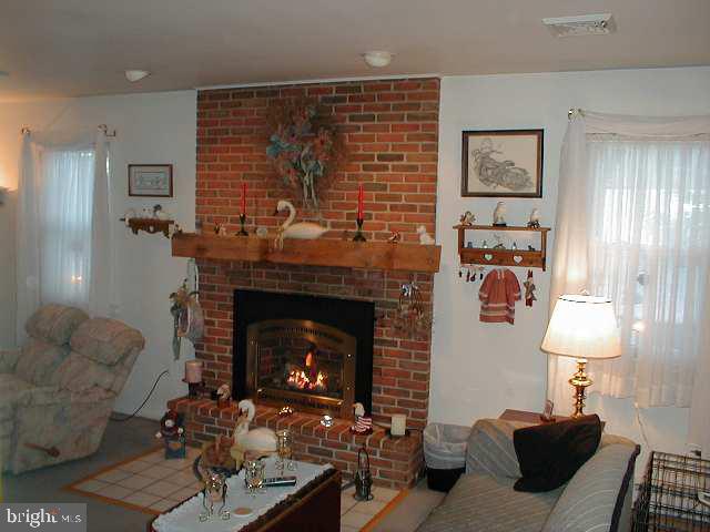 1724 Miller Road Hummelstown, PA 17036 - Photo 2 of 6 Gallery Image 2