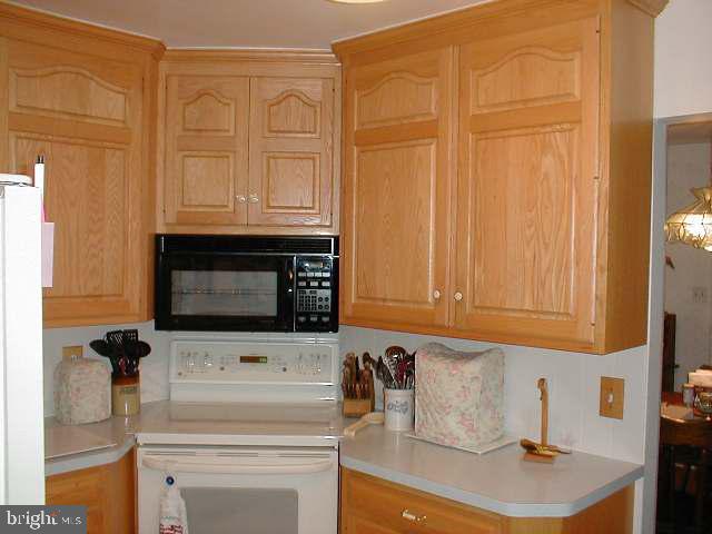 1724 Miller Road Hummelstown, PA 17036 - Photo 4 of 6 Gallery Image 4