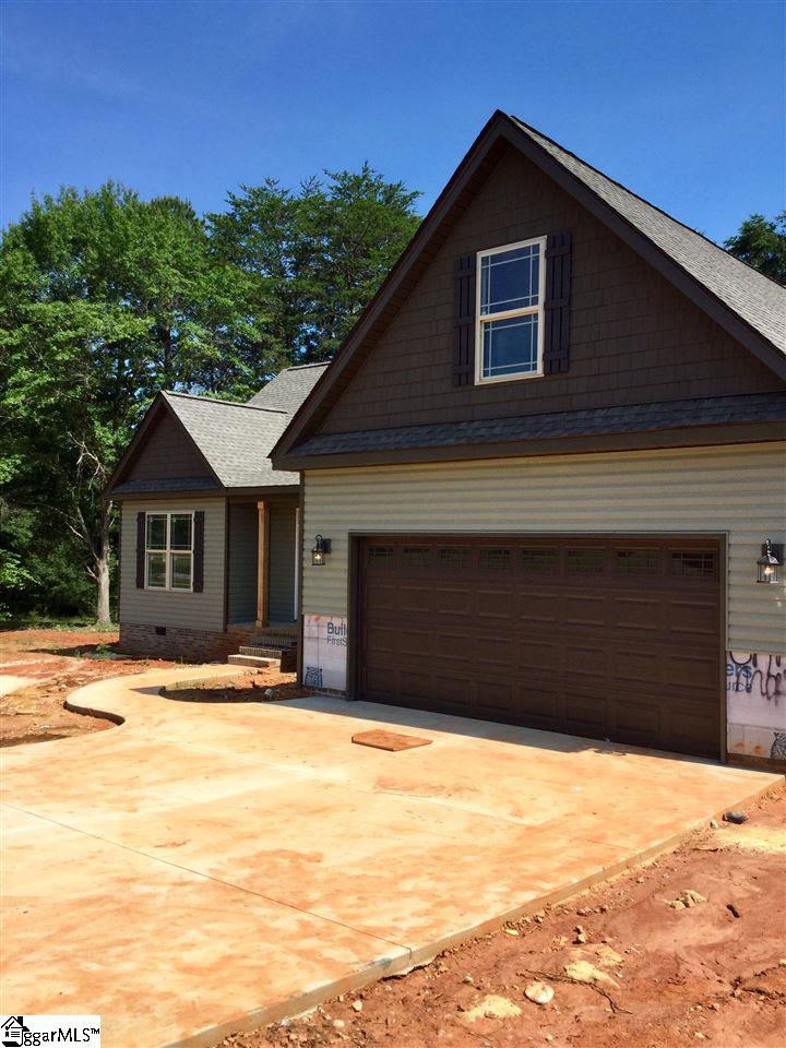 428 East Church Road Easley, SC 29642 - Photo 2 of 19 Gallery Image 2