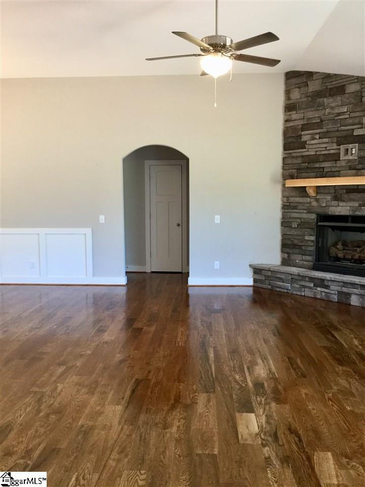 428 East Church Road Easley, SC 29642 - Photo 4 of 19 Gallery Image 4