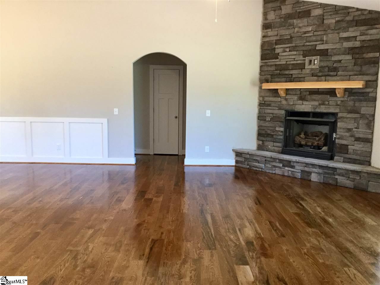 428 East Church Road Easley, SC 29642 - Photo 5 of 19 Gallery Image 5