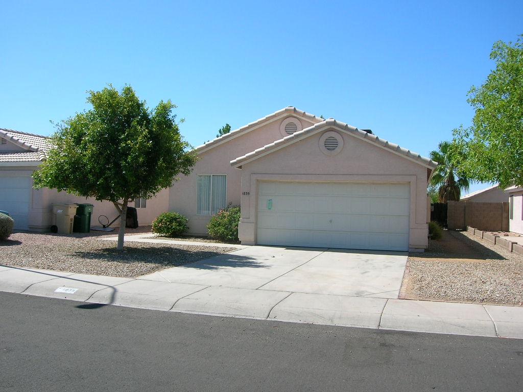 1835 West Renaissance Avenue Apache Junction, AZ 85120 - Photo 1 of 1 Front