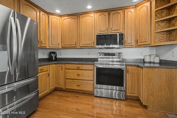 $659,000 | 76 Wrexham Road, Elizabethtown, NC 28337