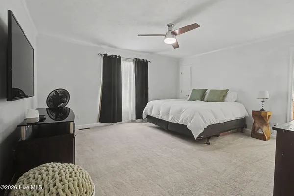 $659,000 | 76 Wrexham Road, Elizabethtown, NC 28337