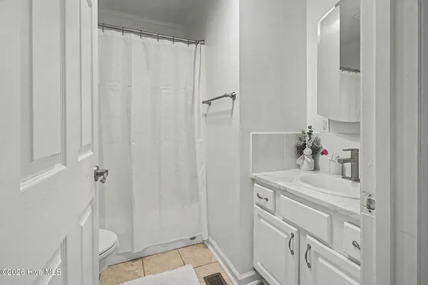 $659,000 | 76 Wrexham Road, Elizabethtown, NC 28337