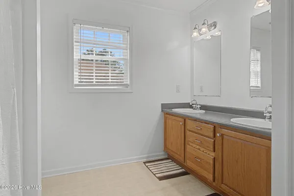 $659,000 | 76 Wrexham Road, Elizabethtown, NC 28337