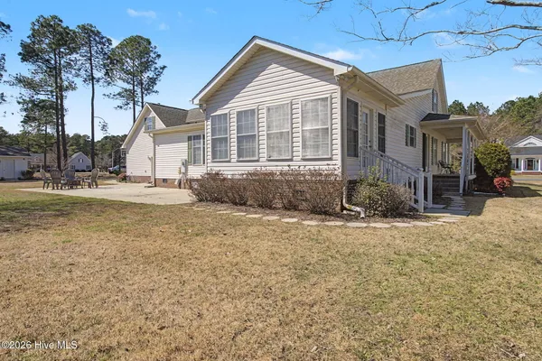 $659,000 | 76 Wrexham Road, Elizabethtown, NC 28337