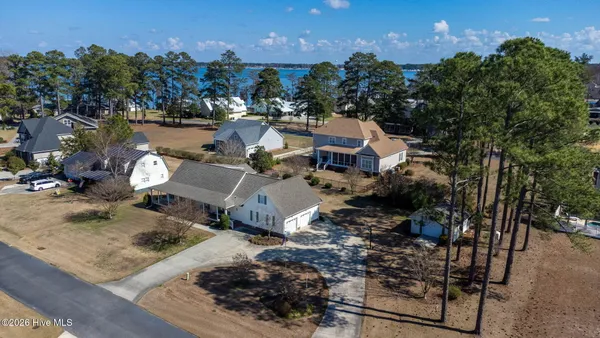 $659,000 | 76 Wrexham Road, Elizabethtown, NC 28337