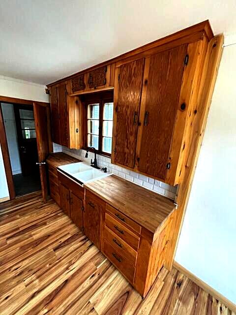 66 Colony Place Millinocket, ME 04462 - Photo 7 of 25 3
