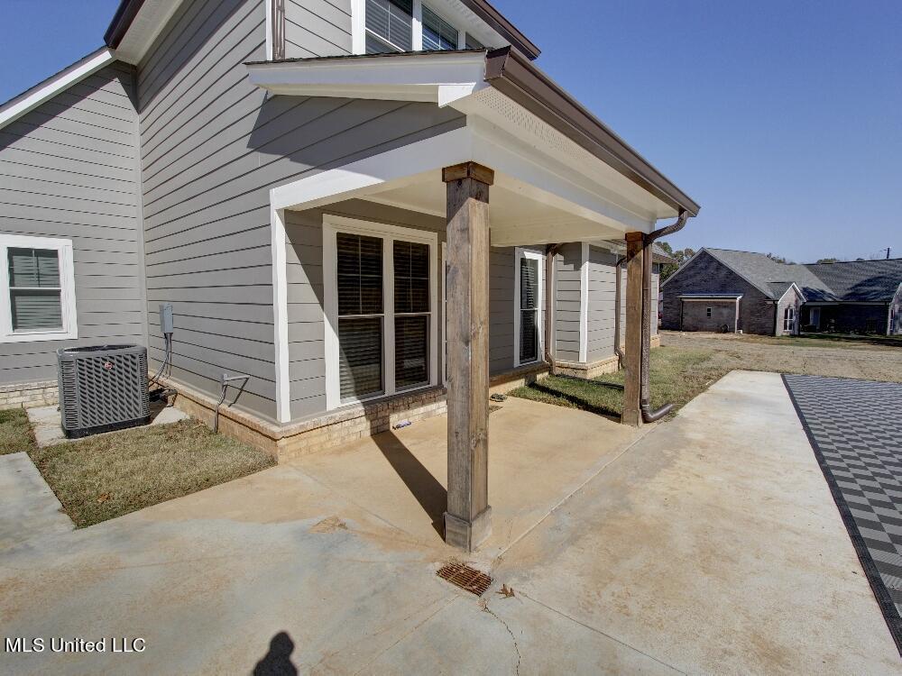 126 Hayward Road Byhalia, MS 38611 - Photo 25 of 32 _MG_4139_40_41