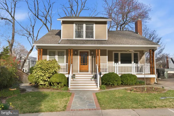 $1,450,000 | 1301 North Quintana Street, Arlington, VA 22205