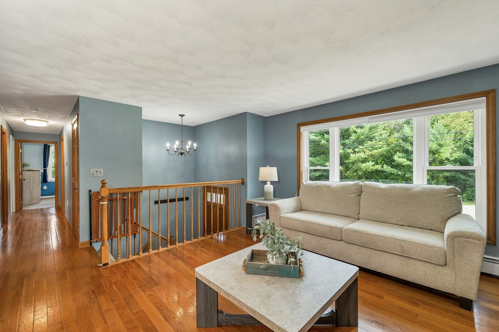 7 Manter Mill Road Londonderry, NH 03053 - Photo 7 of 37 Gallery Image 7
