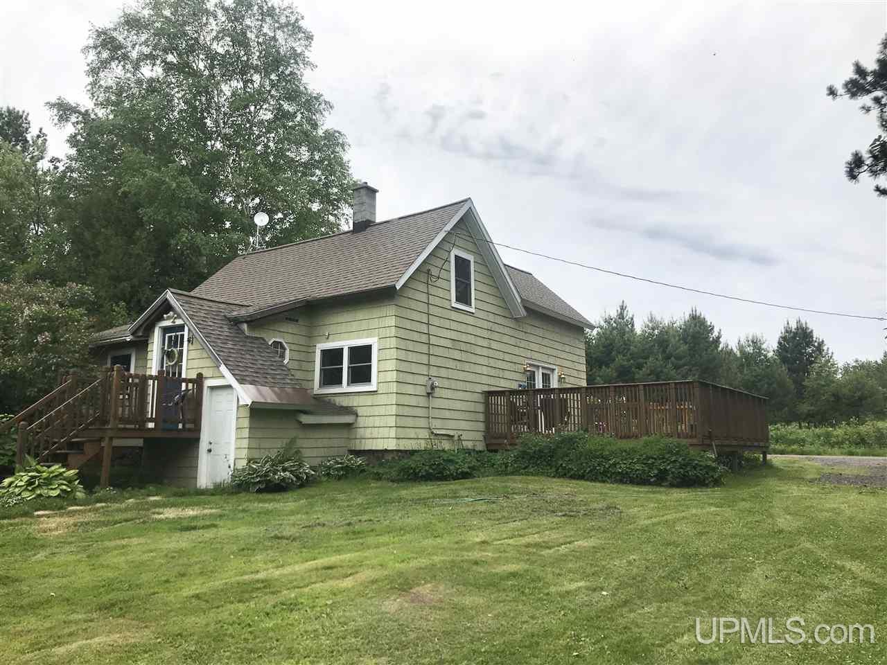 57940 Lilja Road Calumet, MI 49913 - Photo 2 of 26