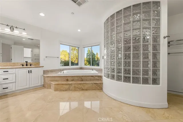 $3,000,000 | 18665 Seabiscuit Run, Yorba Linda, CA 92886