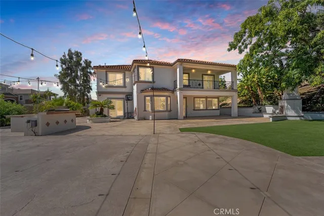 $3,000,000 | 18665 Seabiscuit Run, Yorba Linda, CA 92886