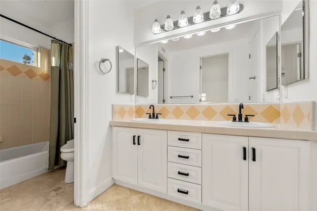 $3,000,000 | 18665 Seabiscuit Run, Yorba Linda, CA 92886