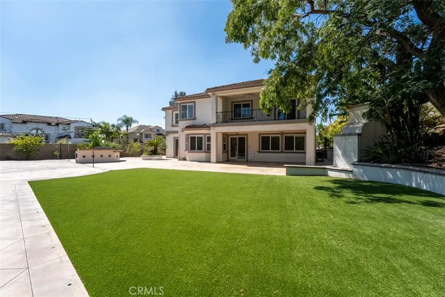 $3,000,000 | 18665 Seabiscuit Run, Yorba Linda, CA 92886