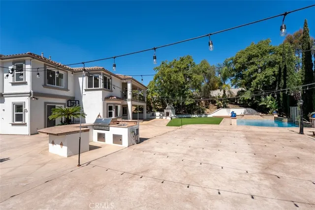 $3,000,000 | 18665 Seabiscuit Run, Yorba Linda, CA 92886