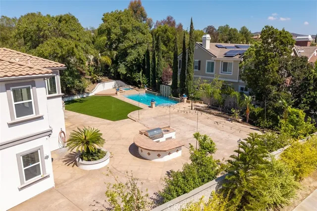 $3,000,000 | 18665 Seabiscuit Run, Yorba Linda, CA 92886