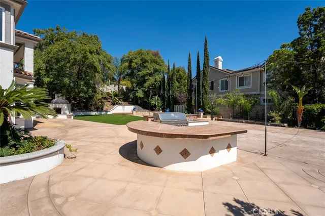 $3,000,000 | 18665 Seabiscuit Run, Yorba Linda, CA 92886