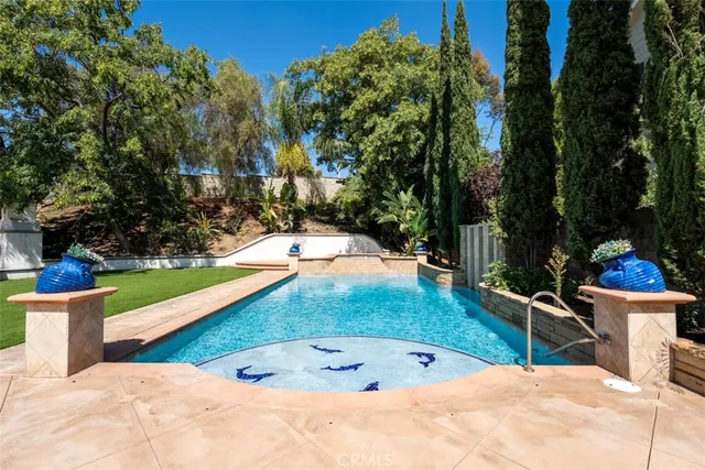 $3,000,000 | 18665 Seabiscuit Run, Yorba Linda, CA 92886