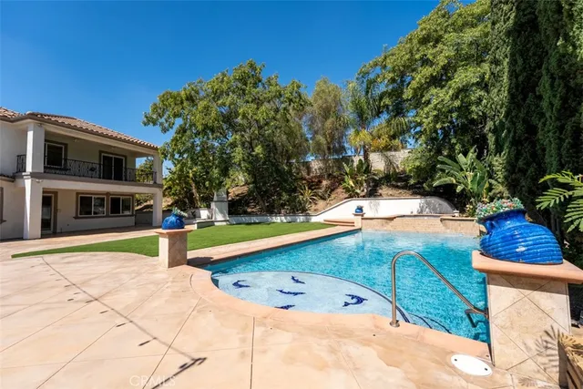 $3,000,000 | 18665 Seabiscuit Run, Yorba Linda, CA 92886