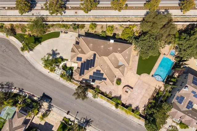 $3,000,000 | 18665 Seabiscuit Run, Yorba Linda, CA 92886
