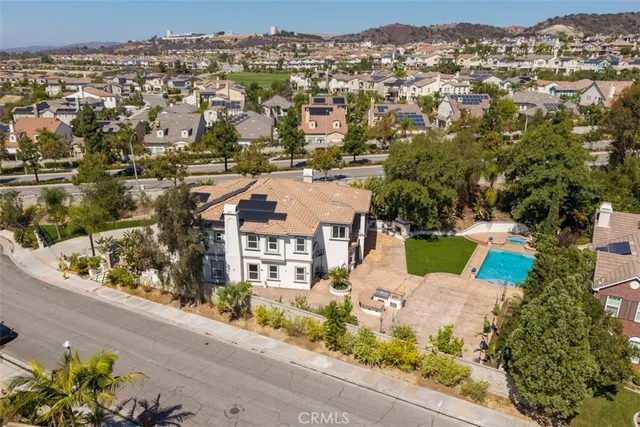 $3,000,000 | 18665 Seabiscuit Run, Yorba Linda, CA 92886