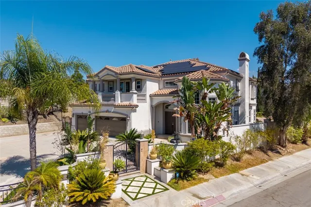 $3,000,000 | 18665 Seabiscuit Run, Yorba Linda, CA 92886