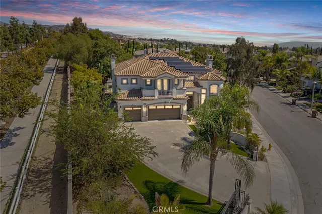 $3,000,000 | 18665 Seabiscuit Run, Yorba Linda, CA 92886