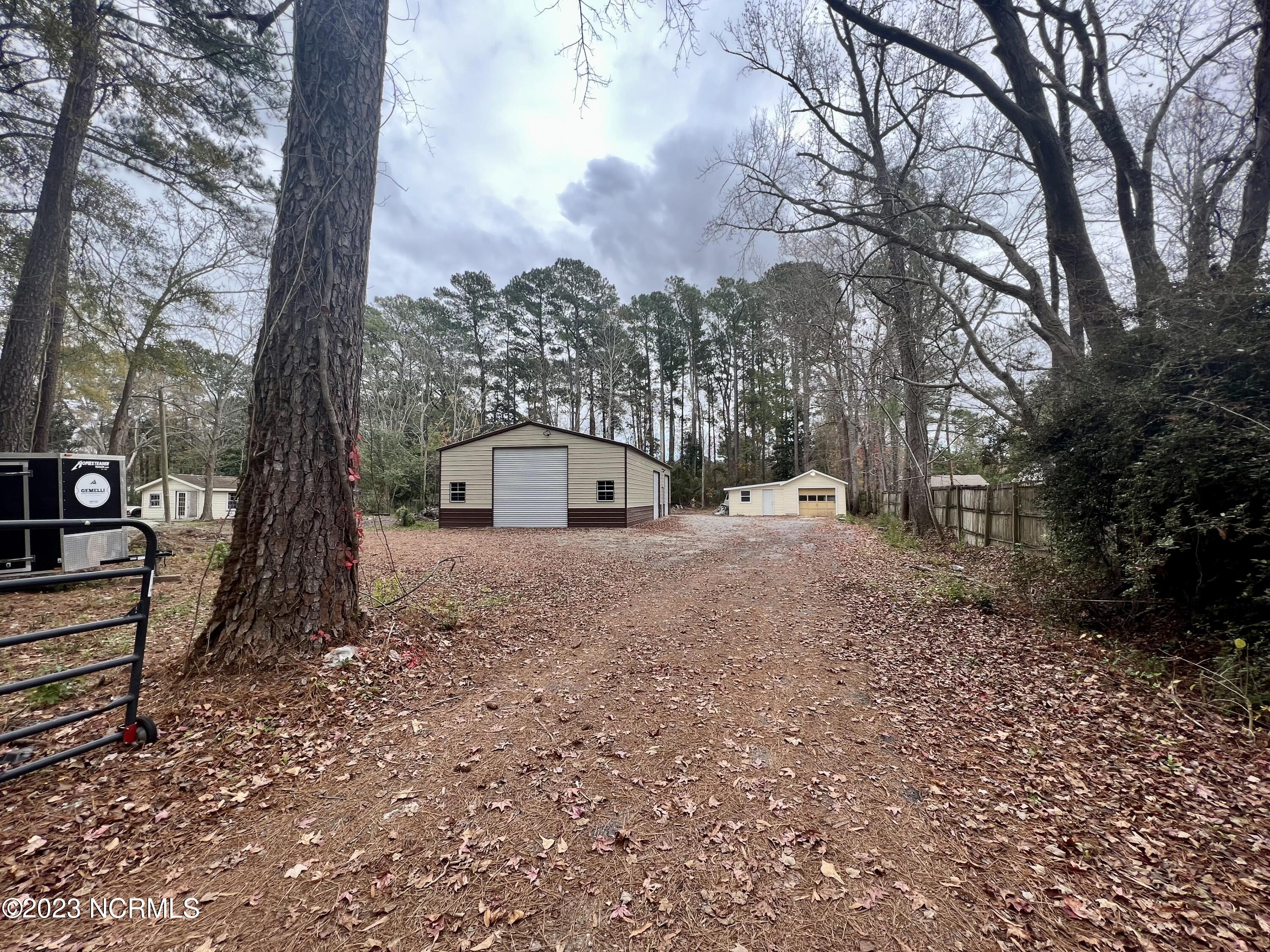 209 Fort Road New Bern, NC 28560 - Photo 7 of 7 front lot