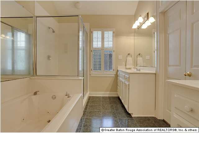 214 Plantation Ridge Drive Baton Rouge, LA 70810 - Photo 8 of 9 Gallery Image 8
