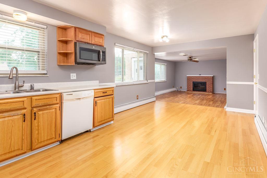 3419 Rocker Drive Cincinnati, OH 45239 - Photo 9 of 44