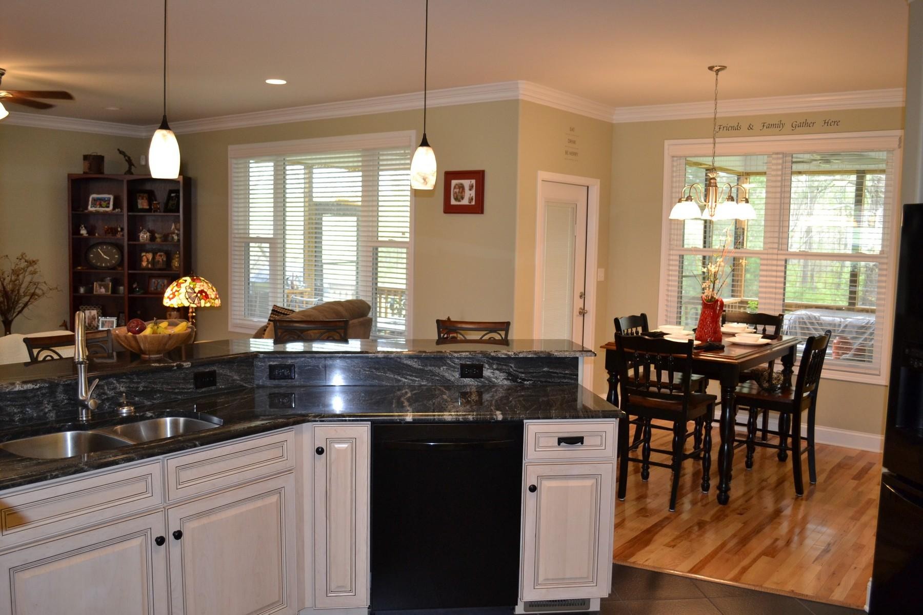 1316 Collier Ridge Lane Powell, TN 37849 - Photo 8 of 16 Gallery Image 8