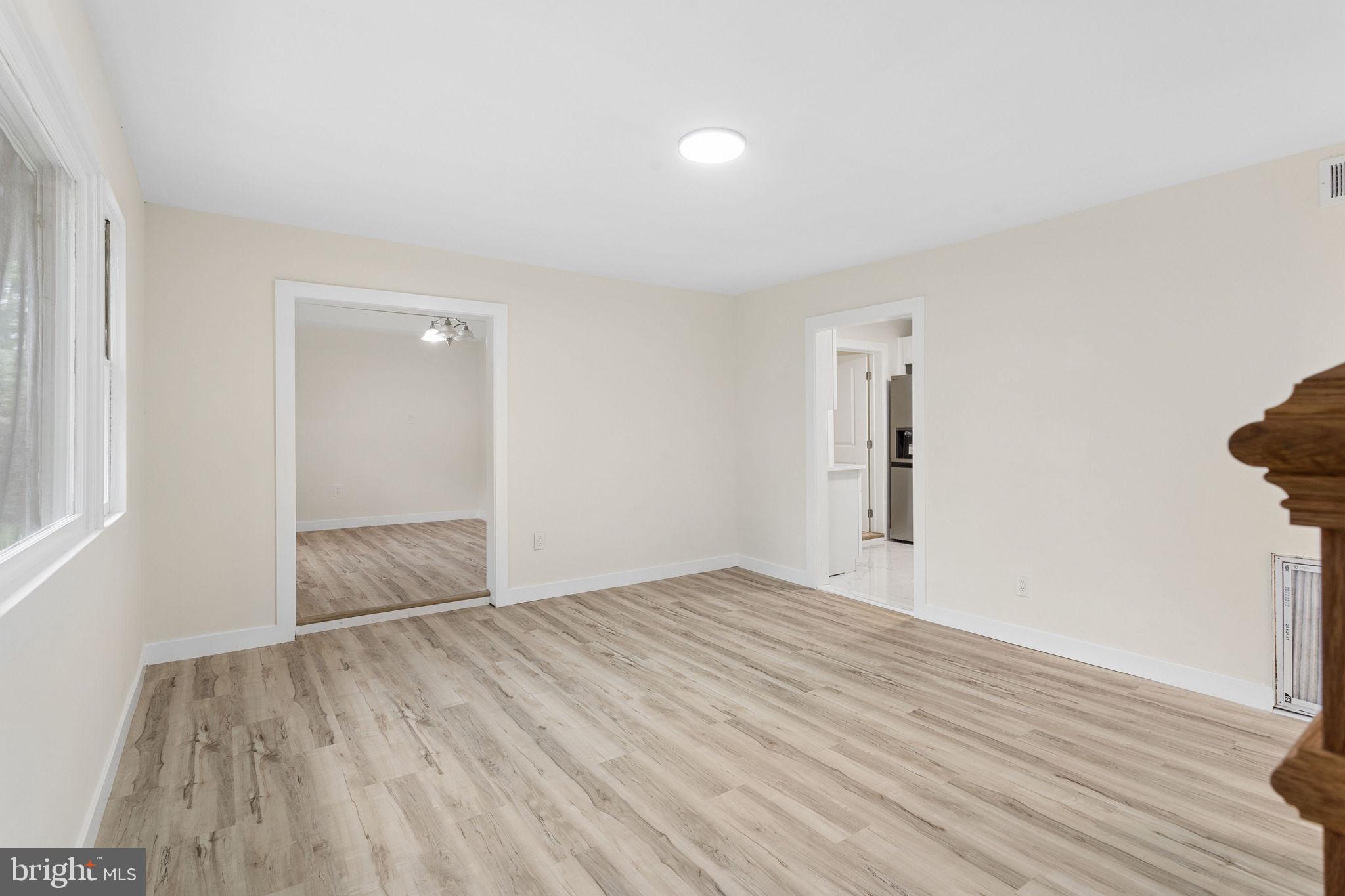 106 Rutledge Avenue Ewing, NJ 08618 - Photo 5 of 26 Gallery Image 5