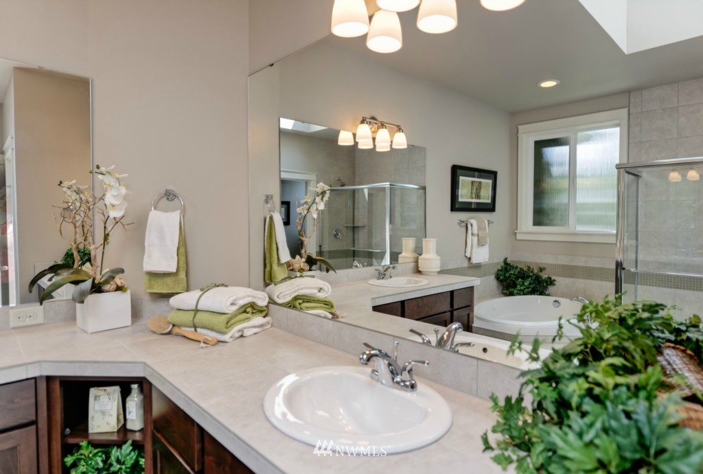 22029 38th Avenue Southeast Bothell, WA 98021 - Photo 16 of 25
