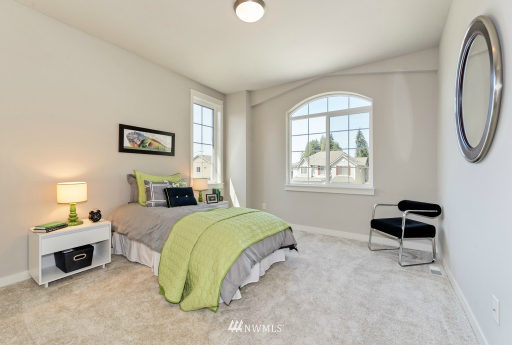22029 38th Avenue Southeast Bothell, WA 98021 - Photo 19 of 25