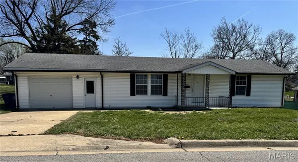 $198,000 | 606 McKinley Avenue, Warrenton, MO 63383