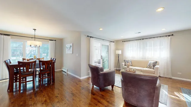 $525,000 | 507 South I Oka Avenue, Mount Prospect, IL 60056