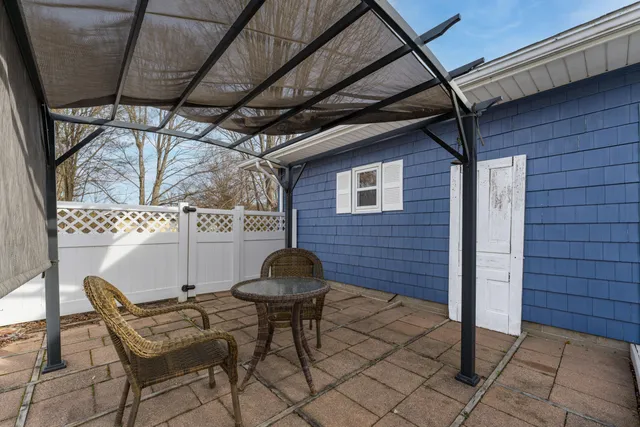 $290,000 | 733 Hazen Street, Paw Paw, MI 49079