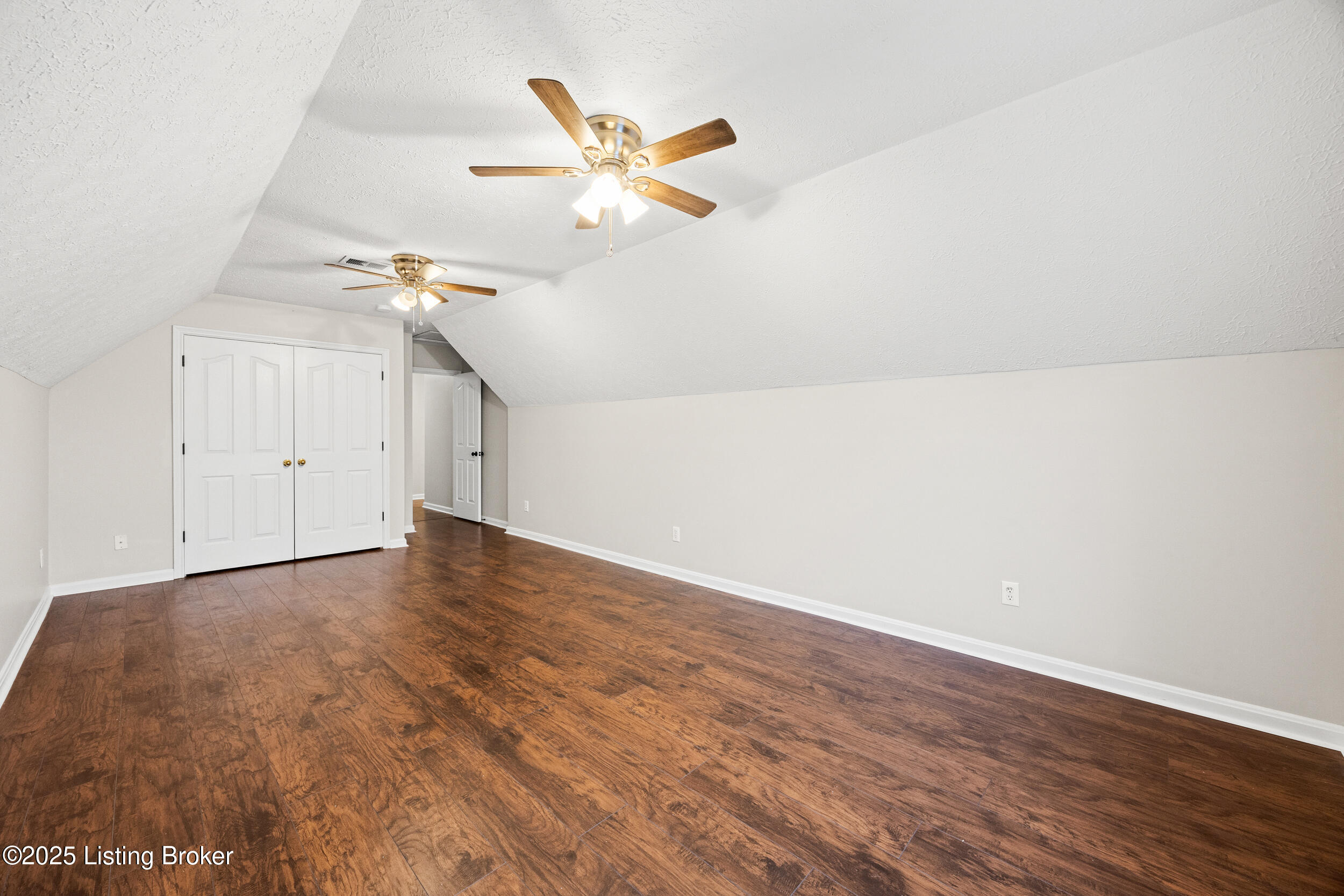6521 Keeling Place Road Louisville, KY 40291 - Photo 31 of 59 31