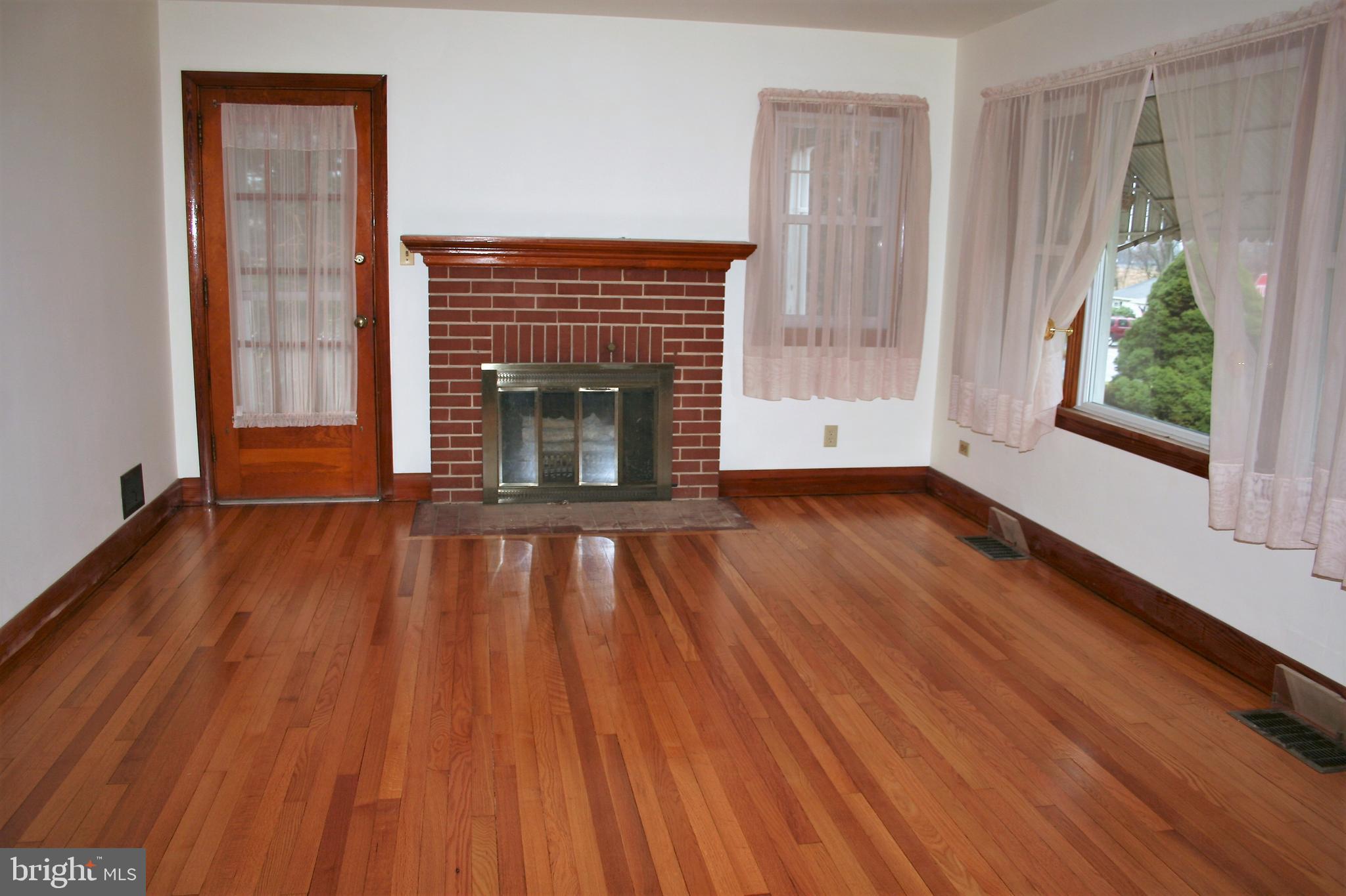 2702 Fulling Mill Road Middletown, PA 17057 - Photo 5 of 33 Gallery Image 5