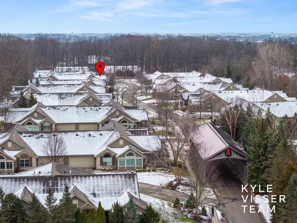 $432,000 | 1010 Bridge Crest Drive Southeast, Ada, MI 49301