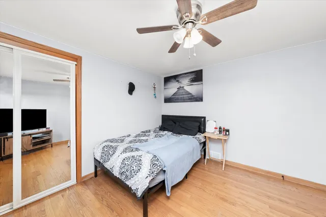 $349,900 | 7726 Neenah Avenue, Burbank, IL 60459