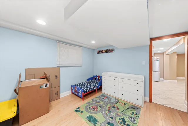 $349,900 | 7726 Neenah Avenue, Burbank, IL 60459