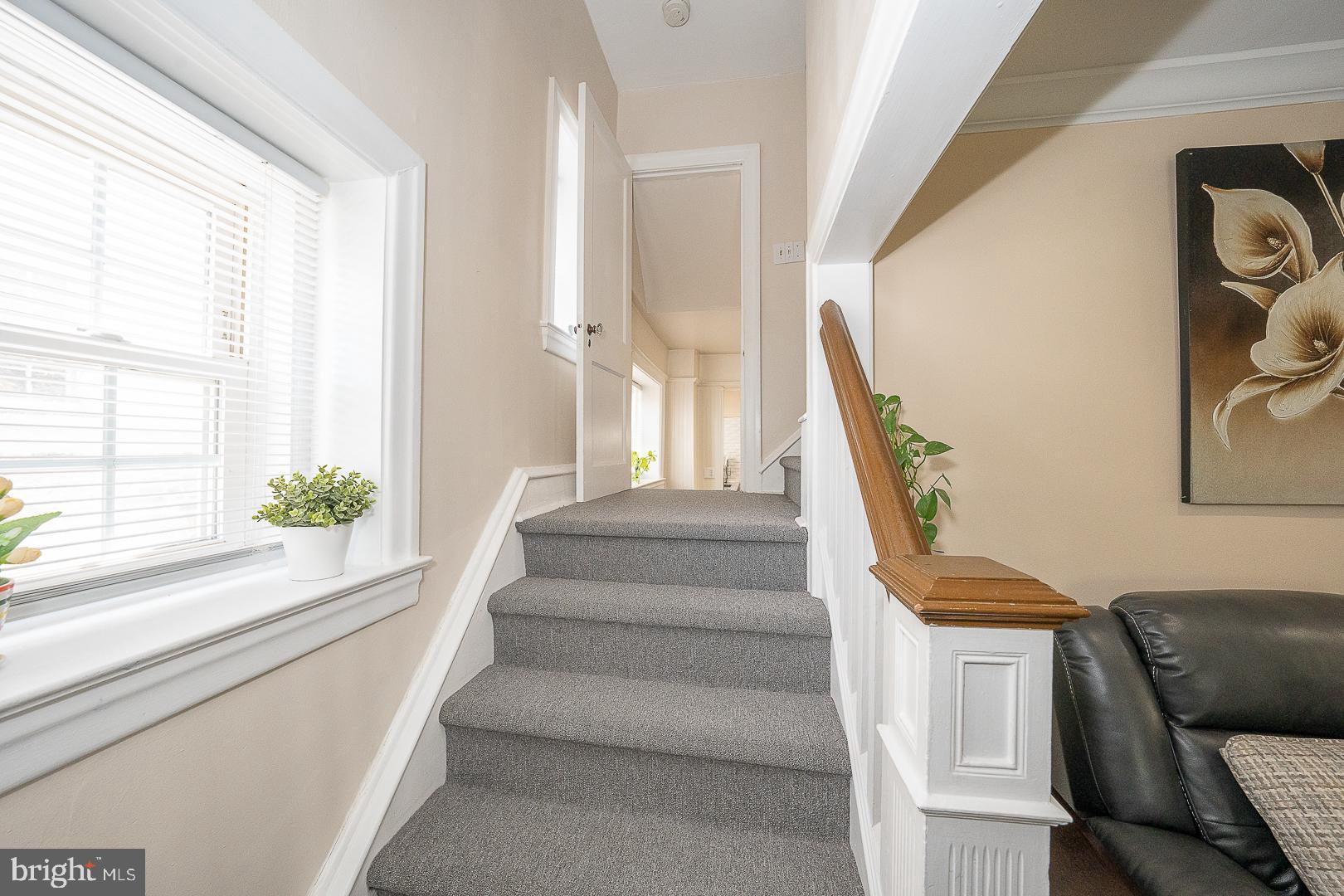 7230 Hilltop Road Upper Darby, PA 19082 - Photo 39 of 98