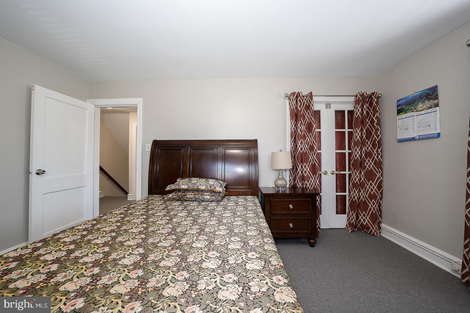 7230 Hilltop Road Upper Darby, PA 19082 - Photo 53 of 98